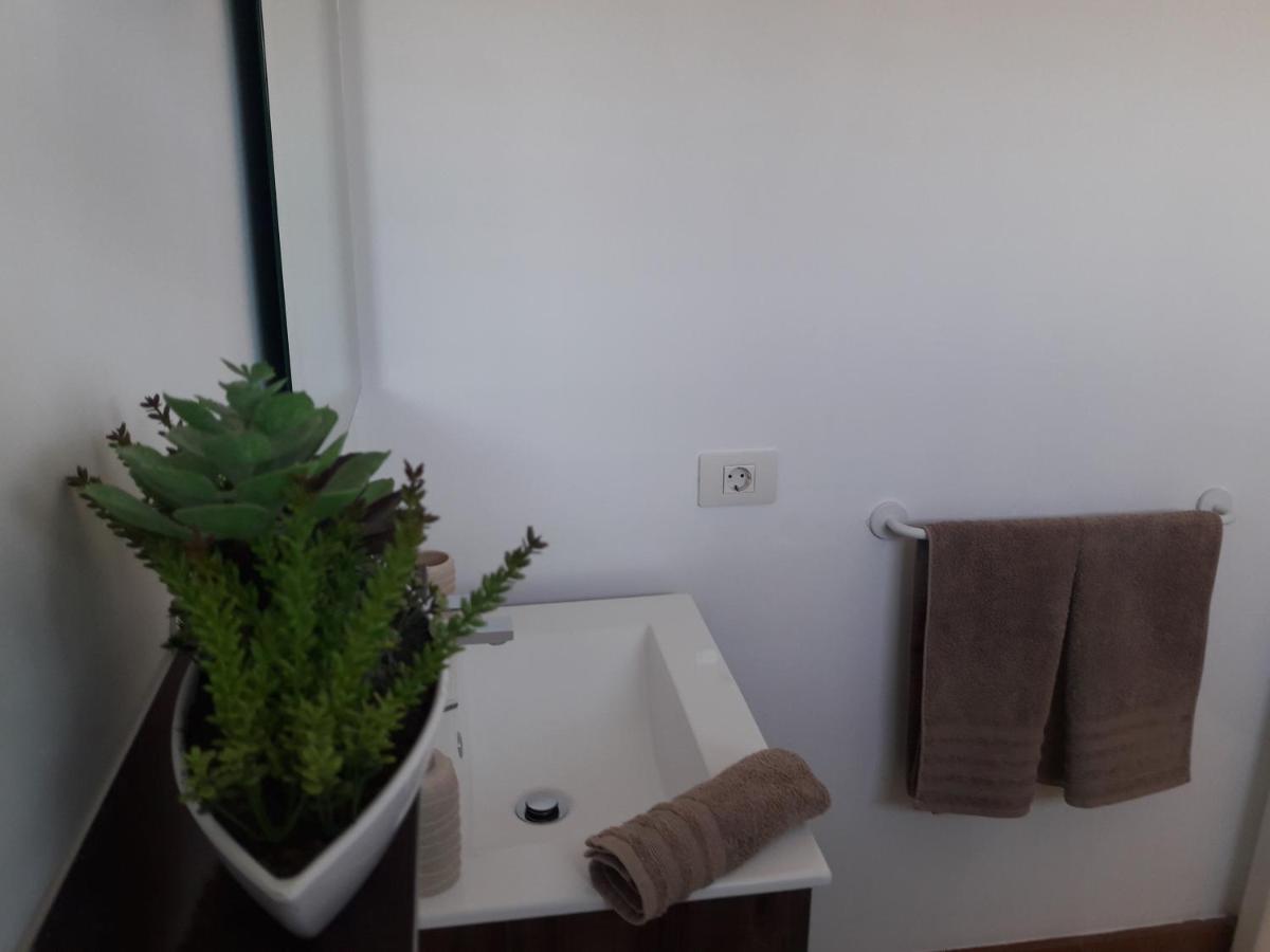 Apartment Duplex -The Sunny Hut - Swimming Pool - Free Wifi & Ac- Residence Las Marinas بويرتو ذيل كارمين المظهر الخارجي الصورة