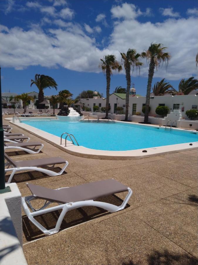 Apartment Duplex -The Sunny Hut - Swimming Pool - Free Wifi & Ac- Residence Las Marinas بويرتو ذيل كارمين المظهر الخارجي الصورة