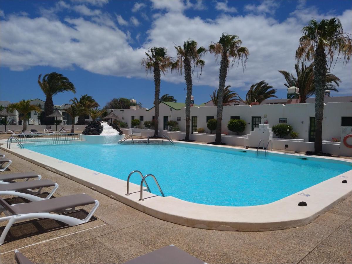 Apartment Duplex -The Sunny Hut - Swimming Pool - Free Wifi & Ac- Residence Las Marinas بويرتو ذيل كارمين المظهر الخارجي الصورة
